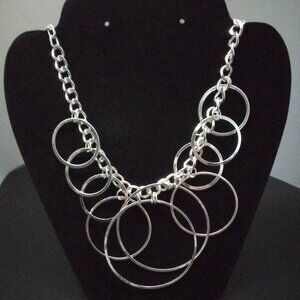 Silver Tone Multi Ring NWeight: 1.7ozecklace